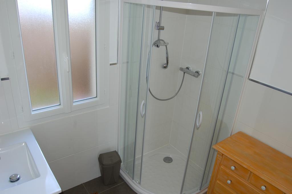 Whitley Cottage Condette Bagian luar foto