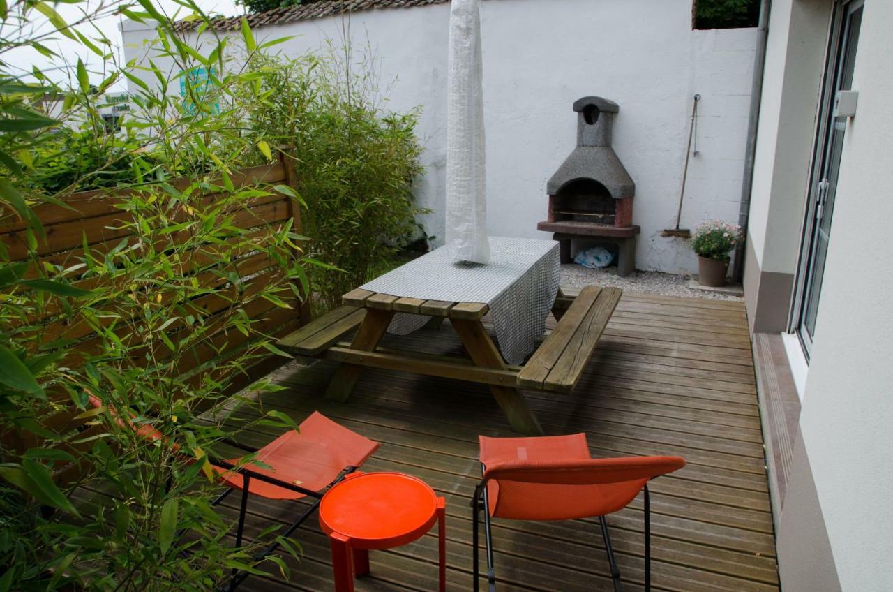 Whitley Cottage Condette Bagian luar foto