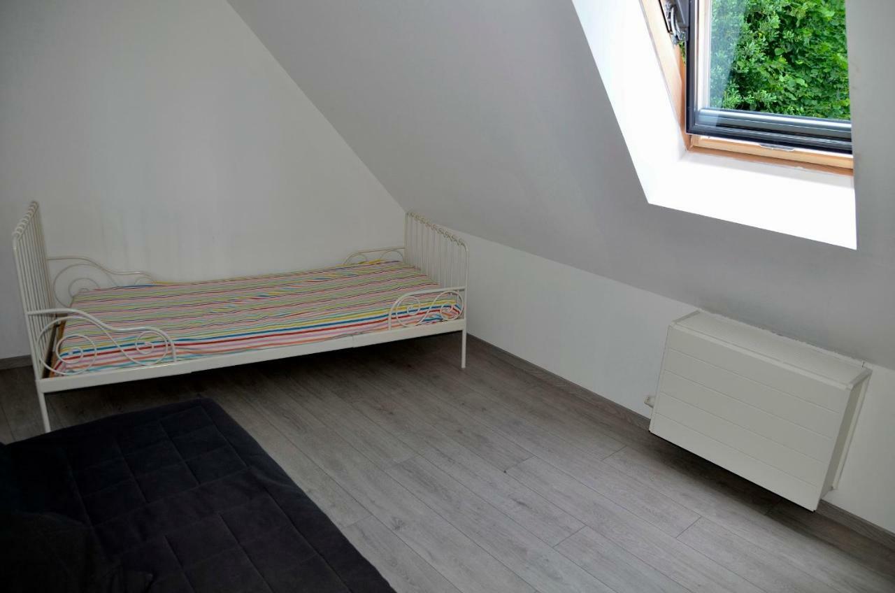 Whitley Cottage Condette Bagian luar foto